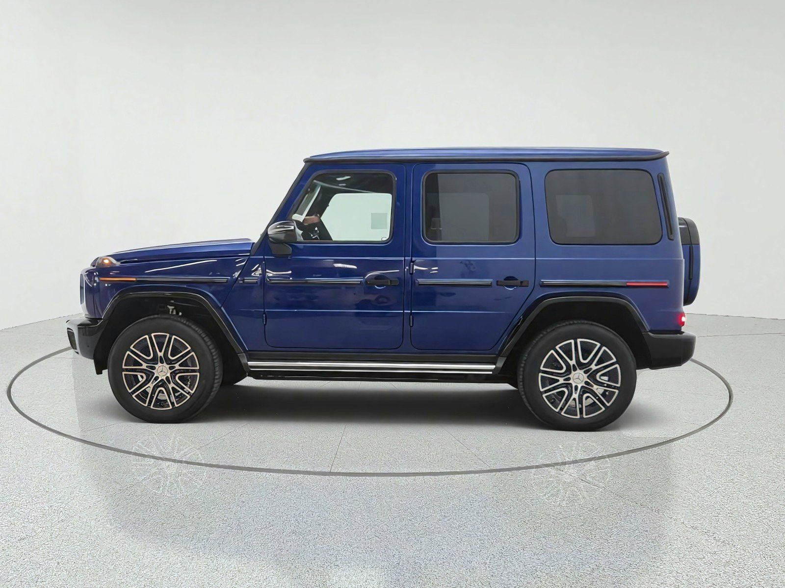 New 2027 Mercedes-Benz G 580 e image 8