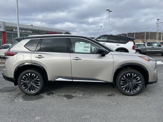 New 2026 Nissan Rogue Platinum video 2