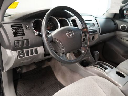 Used 2008 Toyota Tacoma Base 4D Double Cab image 5