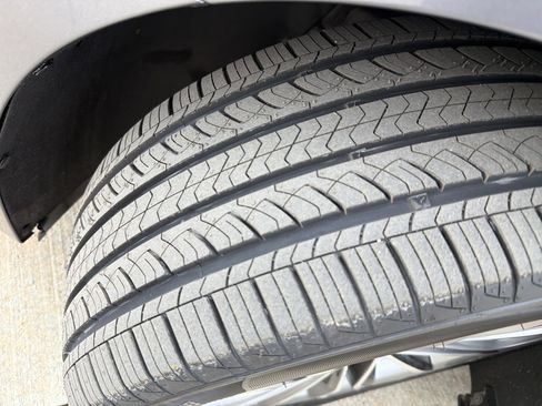 Used 2015 Hyundai Genesis 3.8 w/ Option Group 04 image 12