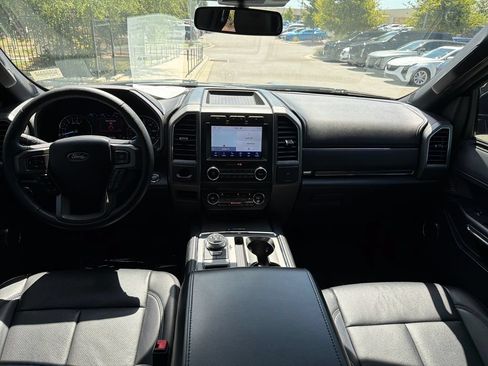 Used 2020 Ford Expedition XLT w/ Equipment Group 202A RWD image 32