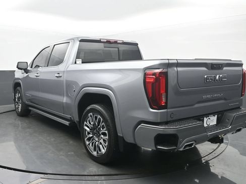 Used 2025 GMC Sierra 1500 Denali Ultimate AWD/4WD image 4