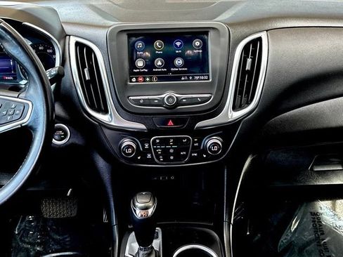 Certified 2019 Chevrolet Equinox LT image 12