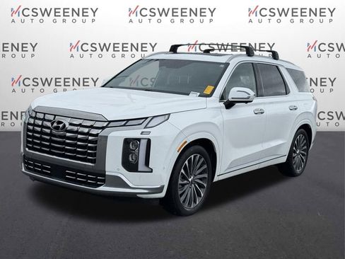 Used 2023 Hyundai Palisade Calligraphy image 1