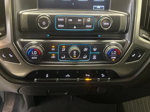 Used 2019 Chevrolet Silverado 1500 LT w/ All Star Edition AWD/4WD image 31