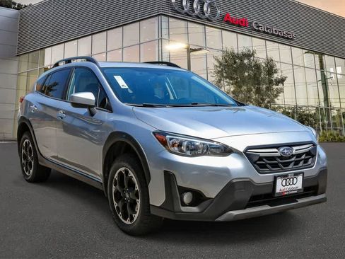 Used 2021 Subaru Crosstrek 2.0i Premium w/ Popular Package #3 AWD/4WD image 5