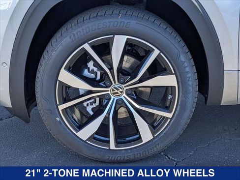 New 2026 Volkswagen Atlas SEL Premium R-Line AWD/4WD image 9