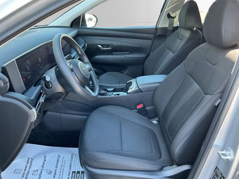 Used 2025 Hyundai Tucson SEL AWD/4WD image 9