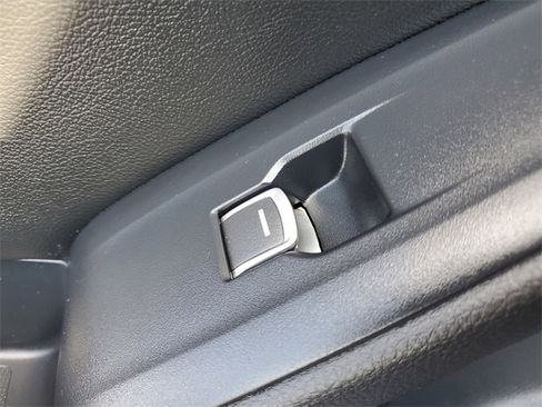 Used 2019 Honda Accord LX image 14