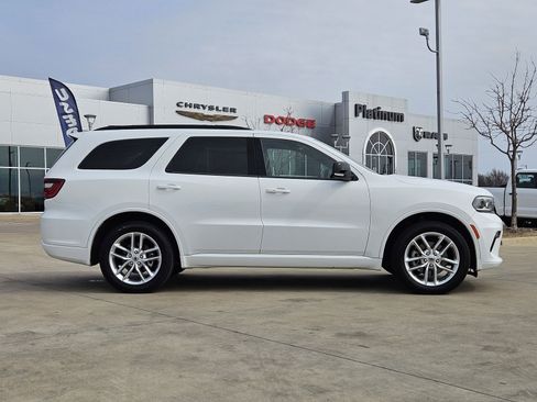 Used 2023 Dodge Durango GT image 7