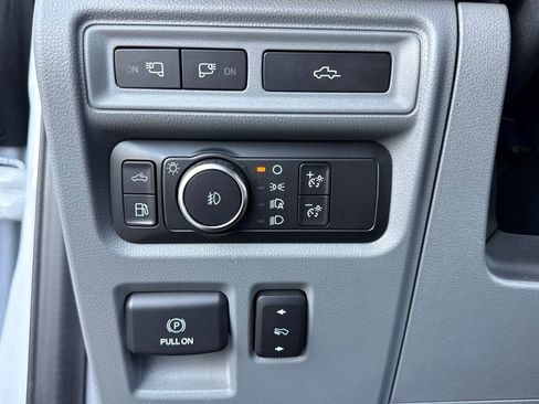 Used 2021 Ford F150 XLT w/ Equipment Group 302A High image 13