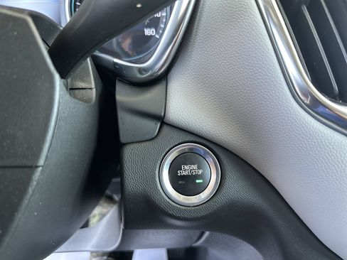 Certified 2022 Chevrolet Equinox LT FWD image 17