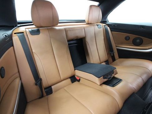 Used 2019 BMW 430i xDrive Convertible w/ M Sport Package image 33