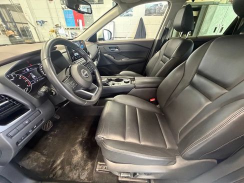 Used 2023 Nissan Rogue SL AWD/4WD image 16