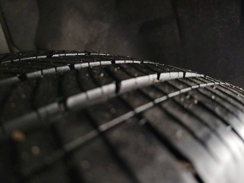 Used 2023 Chevrolet Bolt EUV Premier w/ Super Cruise Package image 11