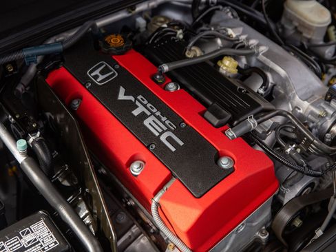 Used 2001 Honda S2000 image 50