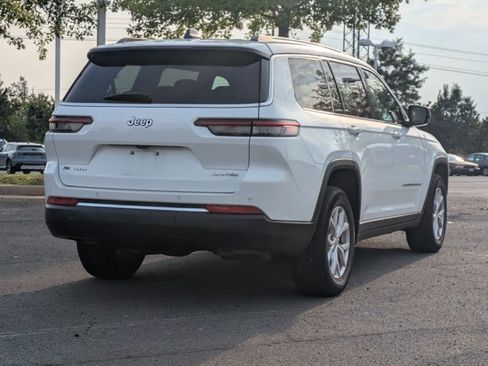 Used 2022 Jeep Grand Cherokee L Limited AWD/4WD image 5