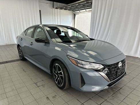 Certified 2024 Nissan Sentra SR w/ SR Premium Package image 3