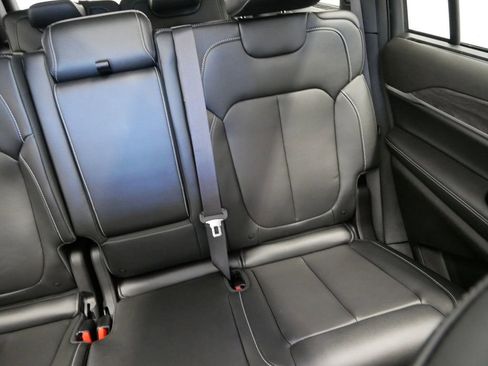 Certified 2025 Jeep Grand Cherokee L Limited w/ Luxury Tech Group II image 37