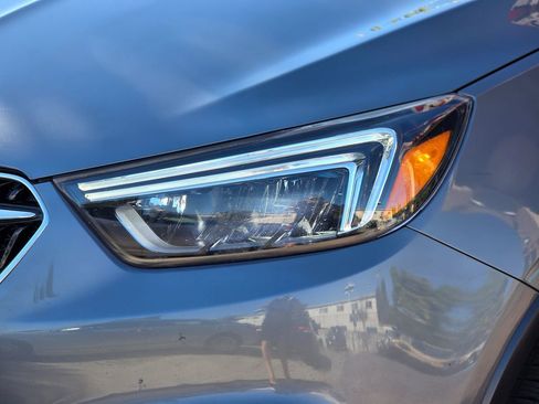 Used 2019 Buick Encore Essence image 8