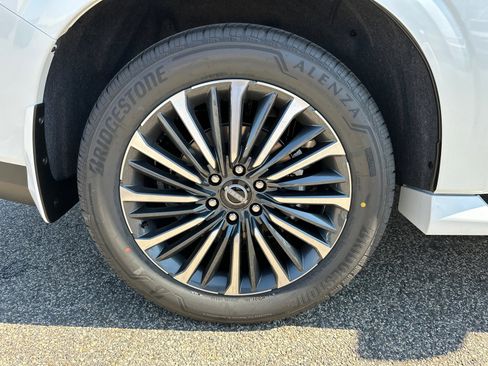 New 2026 Nissan Armada Platinum Reserve image 18