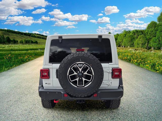Used 2024 Jeep Wrangler Unlimited Rubicon AWD/4WD image 5