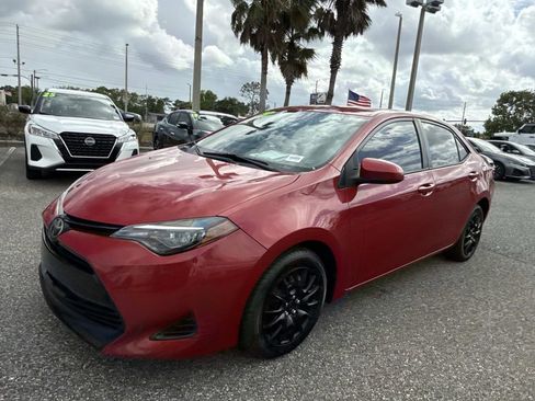 Used 2019 Toyota Corolla LE image 8