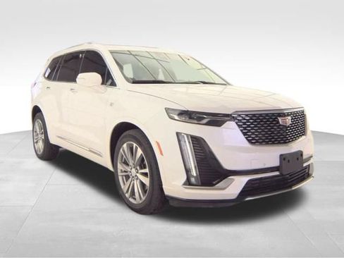 Used 2024 Cadillac XT6 Premium Luxury AWD/4WD image 5