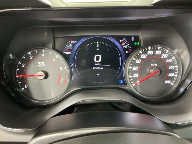 Used 2020 Chevrolet Camaro ZL1 RWD image 18