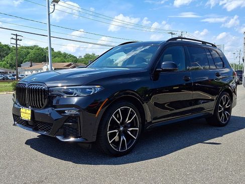 Used 2019 BMW X7 xDrive50i w/ Dynamic Handling Package AWD/4WD image 3