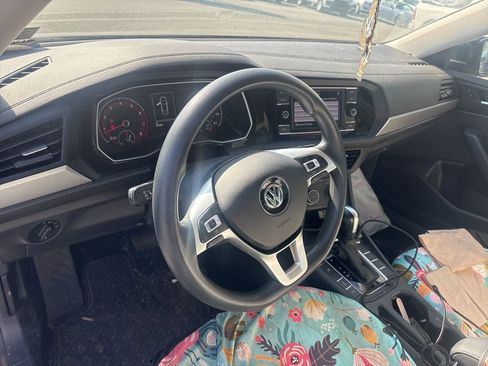 Used 2020 Volkswagen Jetta S w/ Driver Assistance Package image 4