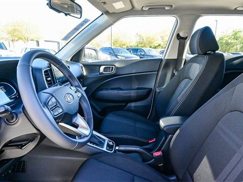 New 2026 Hyundai Venue SEL image 21