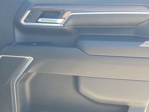 Certified 2024 Chevrolet Silverado 2500 LT image 43