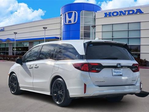 Certified 2025 Honda Odyssey Sport-L image 4
