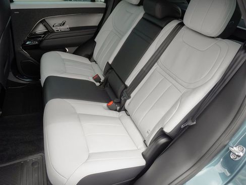 New 2026 Land Rover Range Rover Sport Dynamic SE AWD/4WD image 30