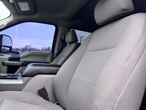 Used 2021 Ford F250 XLT image 19