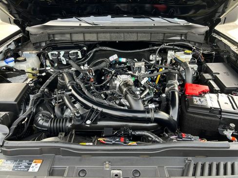 Used 2025 Ford Bronco Badlands AWD/4WD image 31