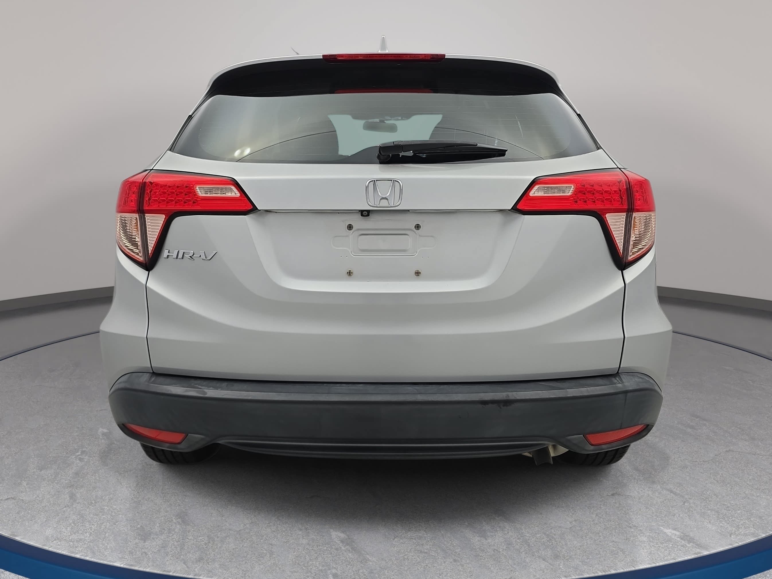 Used 2016 Honda HR-V LX image 6