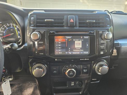Used 2016 Toyota 4Runner Trail AWD/4WD image 15