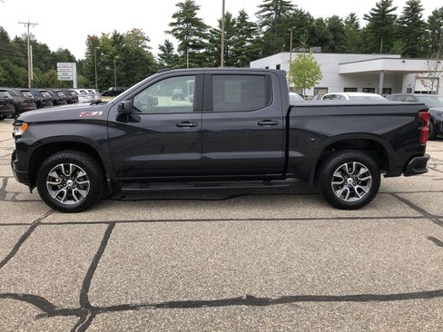 Used 2023 Chevrolet Silverado 1500 RST w/ Z71 Off-Road Package AWD/4WD image 6