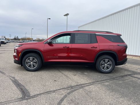 New 2026 Chevrolet Traverse LT w/ LPO, Floor Liner Package image 2