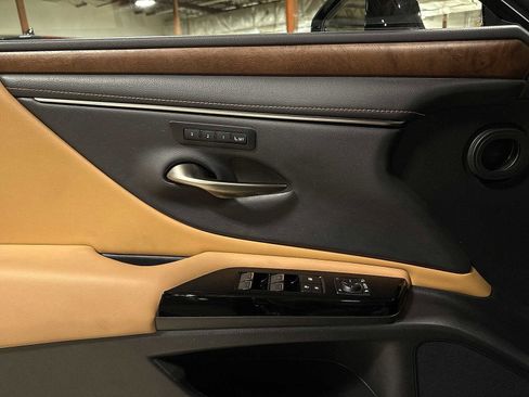 Used 2022 Lexus ES 350 w/ Premium Package FWD image 22