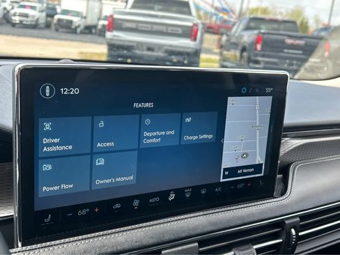 Used 2024 Lincoln Corsair Grand Touring w/ Rear Removable Package Tray image 45