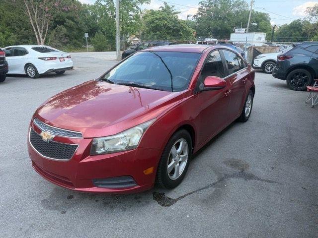 Used 2012 Chevrolet Cruze LT FWD image 2
