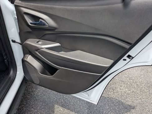 New 2026 Chevrolet Trax ACTIV w/ Sunroof Package FWD image 30