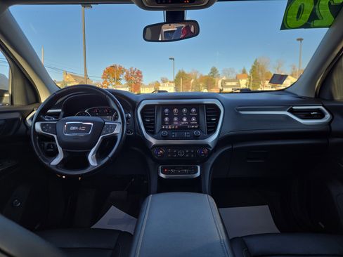 Used 2020 GMC Acadia SLT image 15