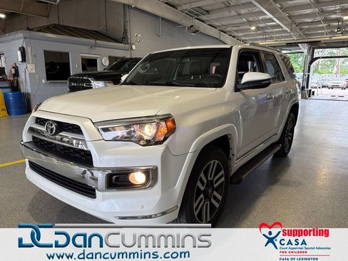 Used 2015 Toyota 4Runner Limited AWD/4WD image 1