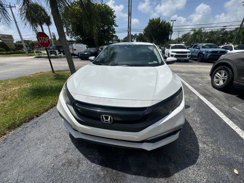 Used 2019 Honda Civic LX image 2