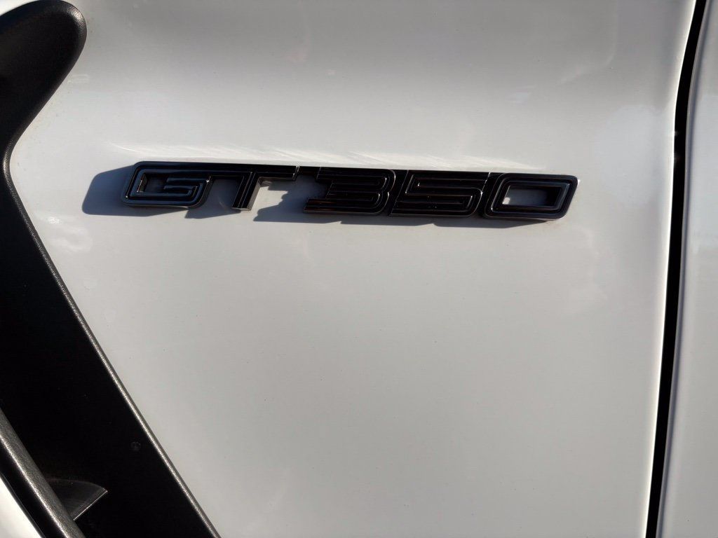 Used 2018 Ford Mustang Shelby GT350 w/ Electronics Package RWD image 10
