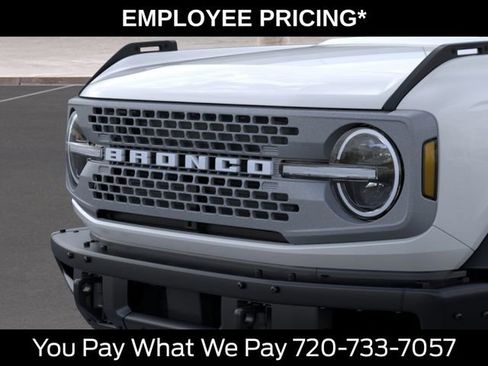 New 2025 Ford Bronco Badlands w/ Sasquatch Package AWD/4WD image 19